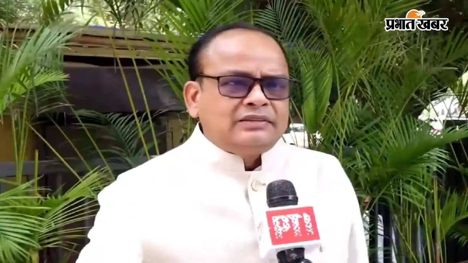 झारखंड के स्वास्थ्य मंत्री डॉ इरफान अंसारी. फोटो: साभार पीटीआई झारखंड के स्वास्थ्य मंत्री डॉ इरफान अंसारी. फोटो: साभार पीटीआई