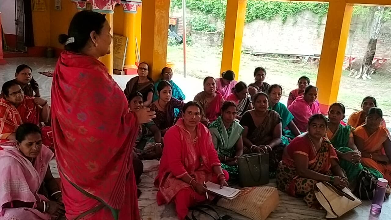 सेविकाओं ने समय पर मानदेय भुगतान की मांग की सेविकाओं ने समय पर मानदेय भुगतान की मांग की