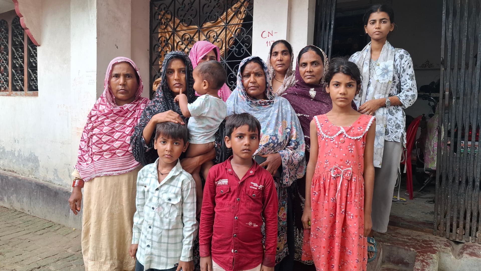 दुबई में लापता युवक की संदिग्ध परिस्थितियों में मौत, शव गांव पहुंचते ही मचा कोहराम दुबई में लापता युवक की संदिग्ध परिस्थितियों में मौत, शव गांव पहुंचते ही मचा कोहराम