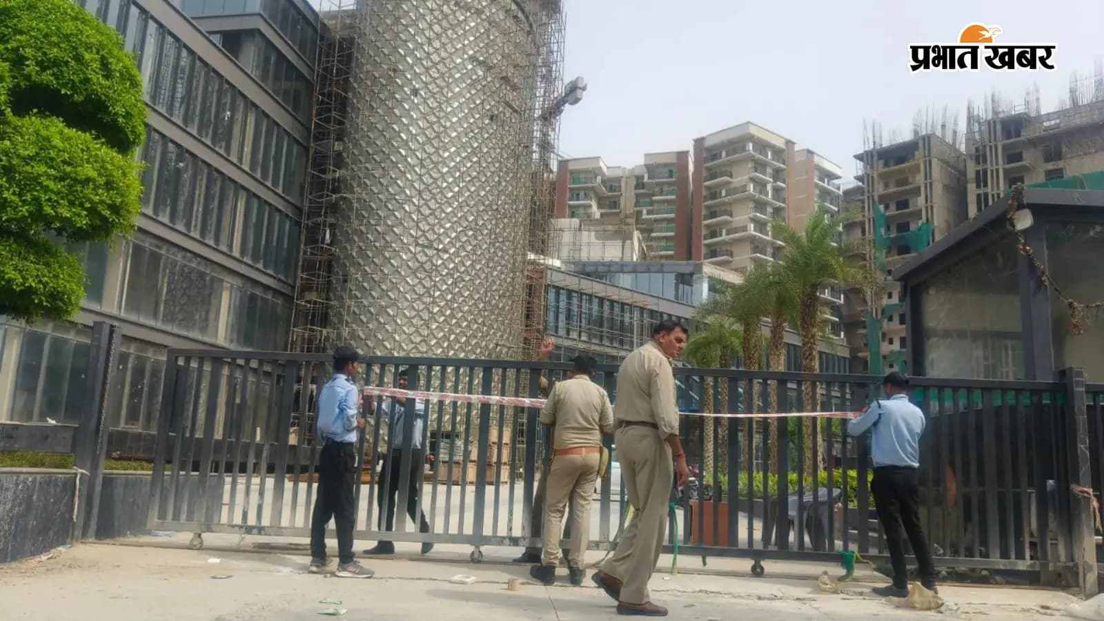 गाजियाबाद मॉल का दृश्य गाजियाबाद मॉल का दृश्य
