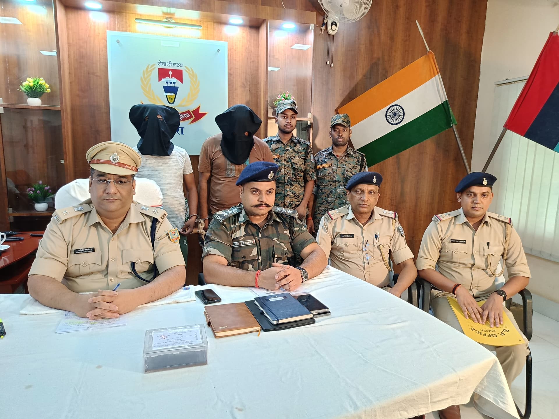 गैंगस्टर प्रिंस खान गिरोह के दो अपराधी बिहार से गिरफ्तार गैंगस्टर प्रिंस खान गिरोह के दो अपराधी बिहार से गिरफ्तार