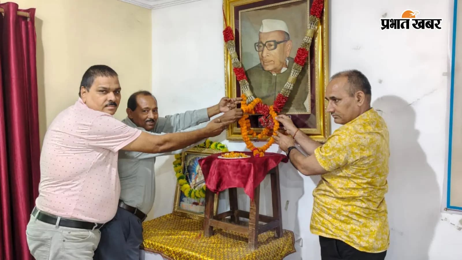 छोटे साहब एक युग पुरुष थे, शिक्षा के क्षेत्र में उनका योगदान अविस्मरणीय छोटे साहब एक युग पुरुष थे, शिक्षा के क्षेत्र में उनका योगदान अविस्मरणीय