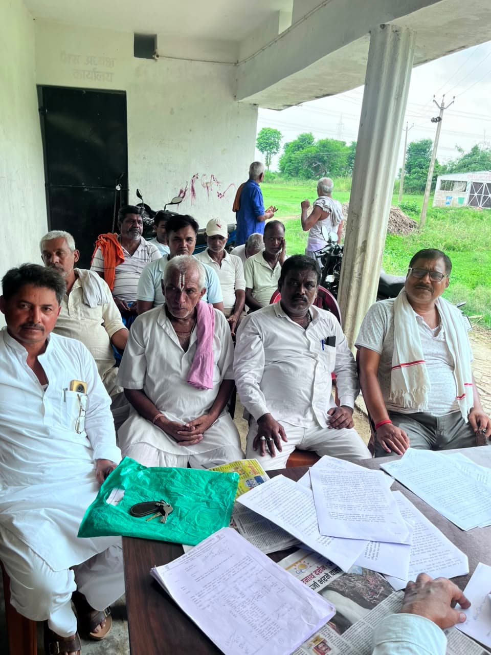 385 एकड़ भूमि अधिग्रहण पर भड़के किसान, बिना सहमति के अधिग्रहण का आरोप, आंदोलन का ऐलान 385 एकड़ भूमि अधिग्रहण पर भड़के किसान, बिना सहमति के अधिग्रहण का आरोप, आंदोलन का ऐलान