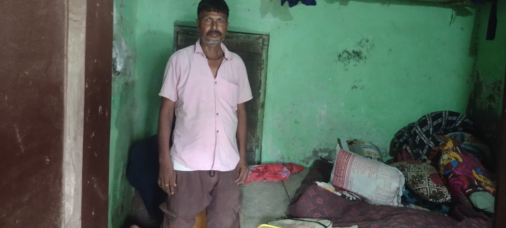 बंद घर को चोरों ने बनाया निशाना, पांच लाख नकद सहित लाखों के जेवरात की चोरी बंद घर को चोरों ने बनाया निशाना, पांच लाख नकद सहित लाखों के जेवरात की चोरी