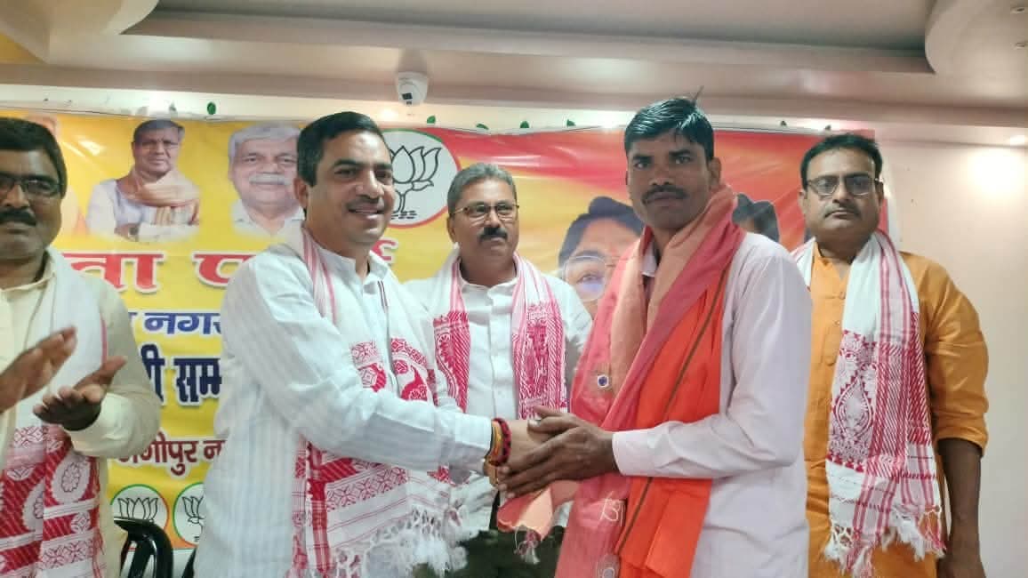 पलामू की जनता के साथ छल कर रही हेमंत सरकारः भानु पलामू की जनता के साथ छल कर रही हेमंत सरकारः भानु