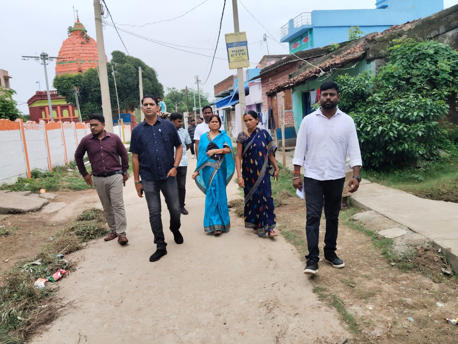 रथ यात्रा एवं नेत्र उत्सव की तैयारियों का नगर पंचायत टीम ने किया निरीक्षण रथ यात्रा एवं नेत्र उत्सव की तैयारियों का नगर पंचायत टीम ने किया निरीक्षण