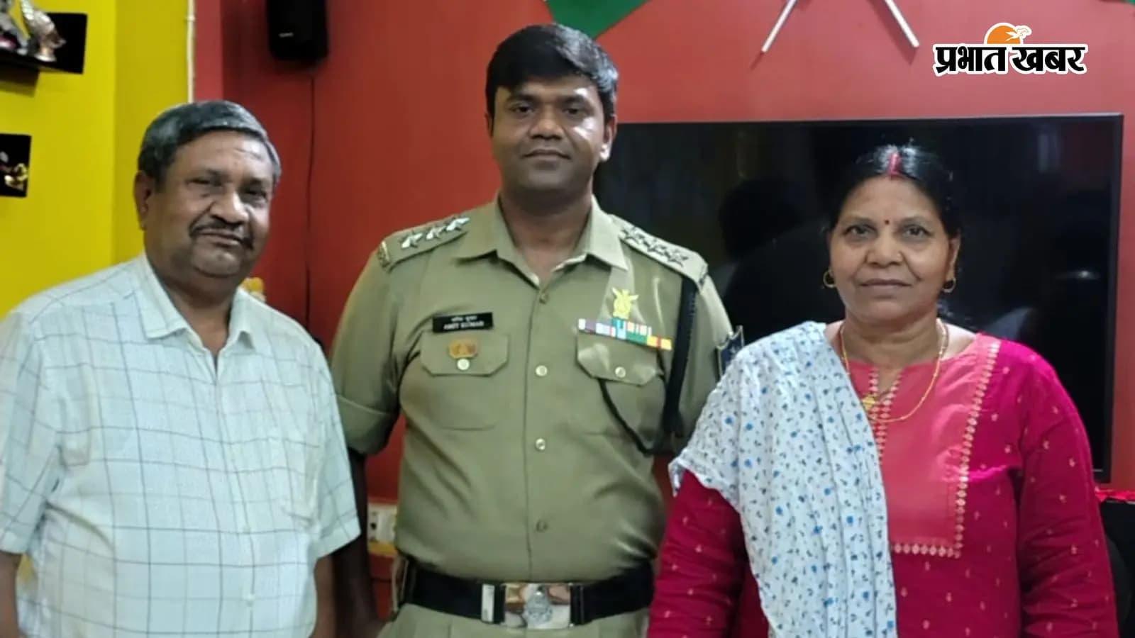 इटवां के अमित कुमार बने डिप्टी कमांडेंट, क्षेत्र में खुशी की लहर इटवां के अमित कुमार बने डिप्टी कमांडेंट, क्षेत्र में खुशी की लहर
