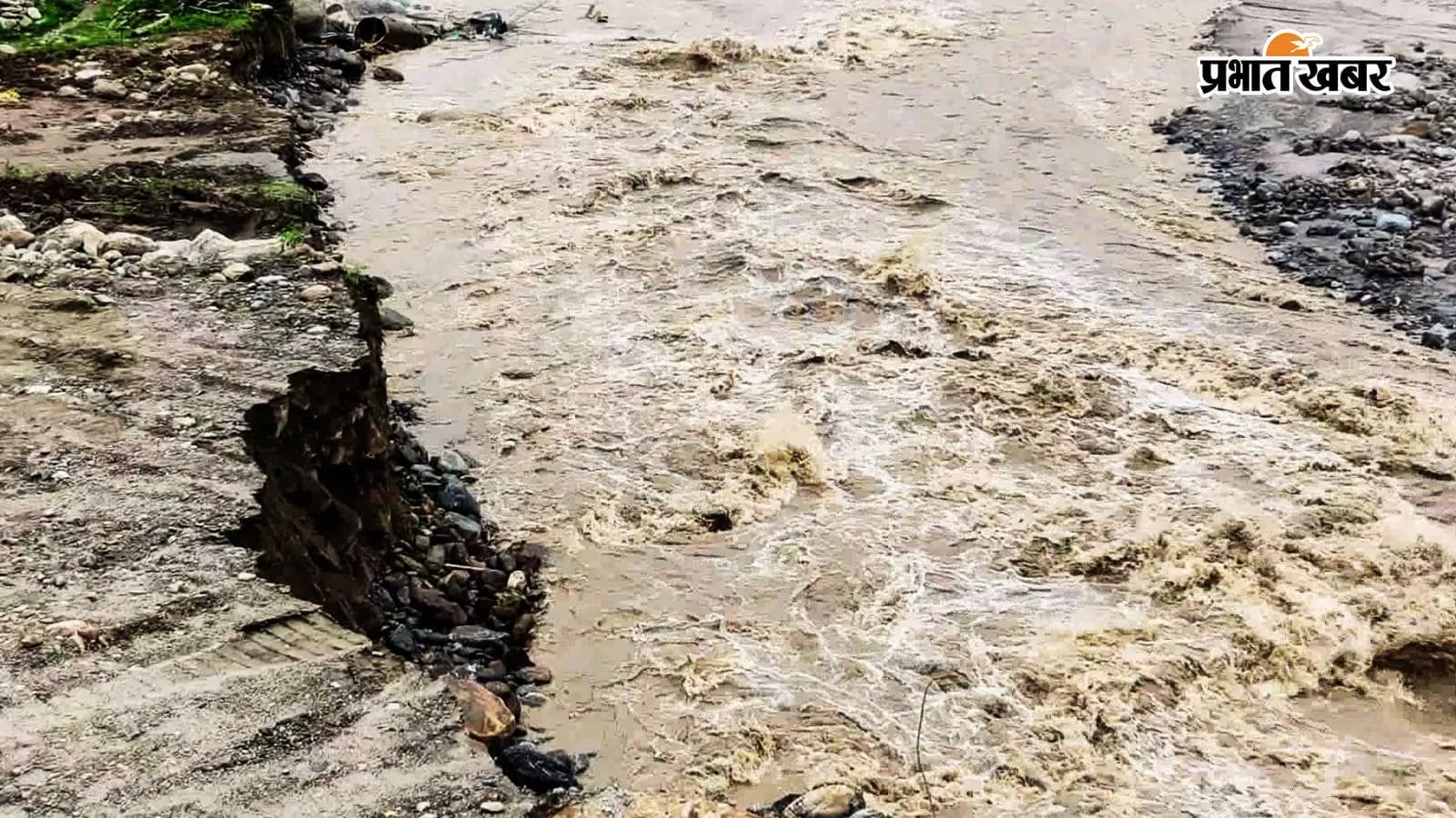 बंगाल में उफनायी एक नयी. बंगाल में उफनायी एक नयी.