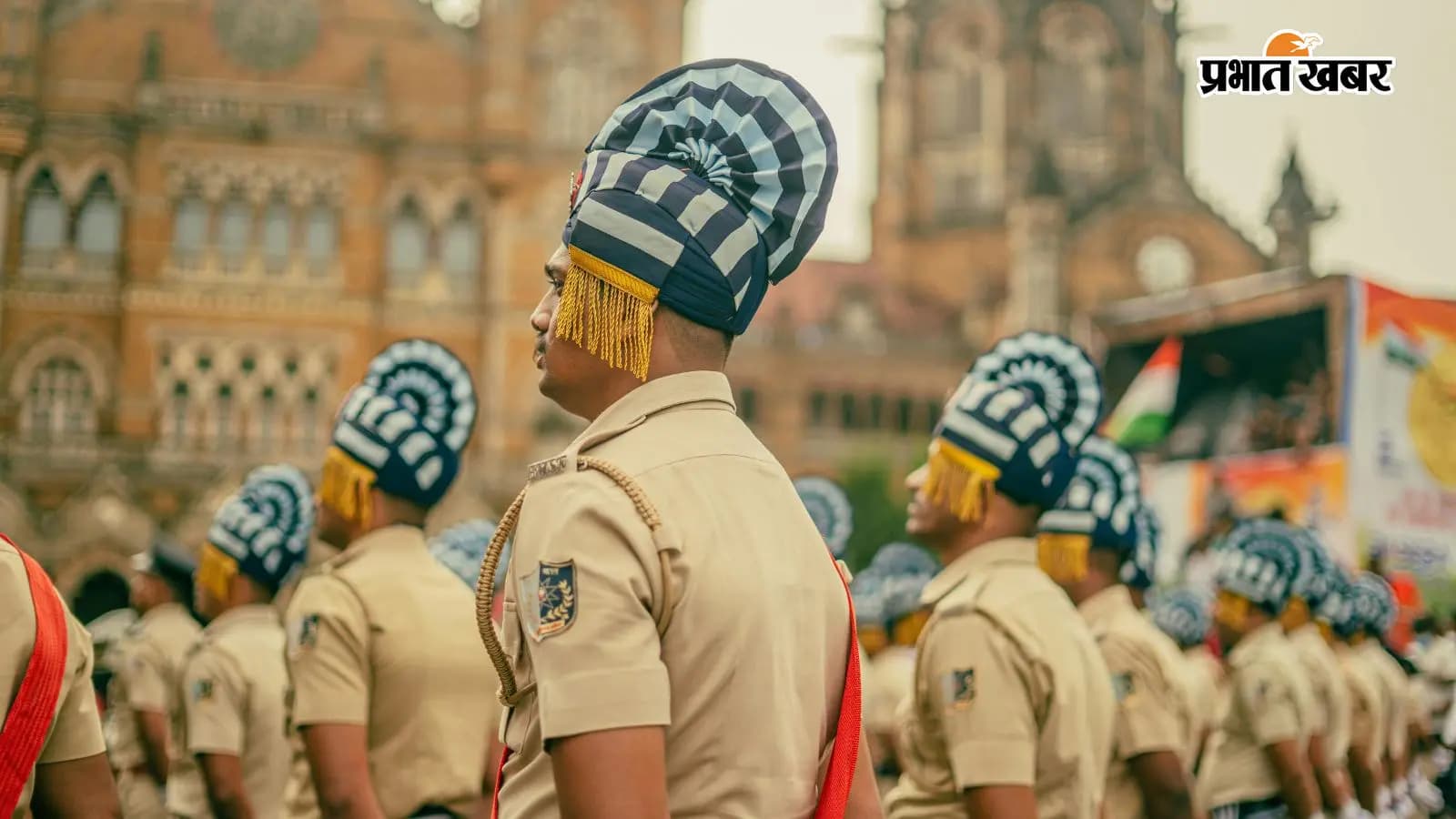पुलिस कांस्टेबल की सांकेतिक फोटो (Canva) पुलिस कांस्टेबल की सांकेतिक फोटो (Canva)
