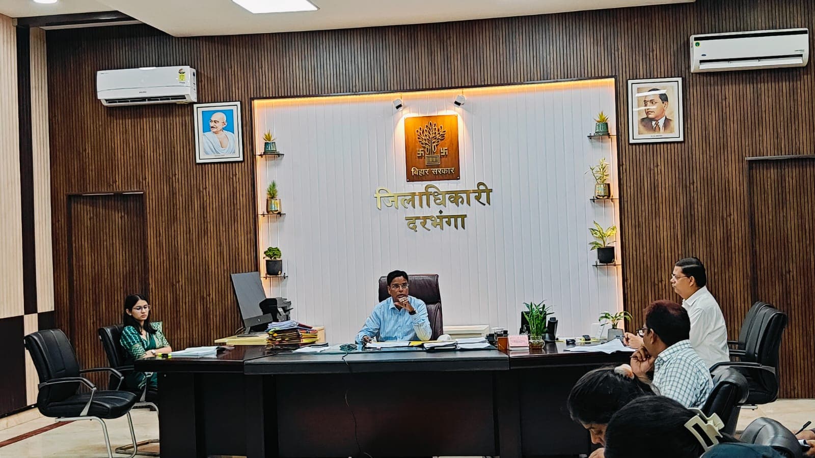 अगले सोमवार तक चार हजार नए राशन कार्ड बनाने का लक्ष्य अगले सोमवार तक चार हजार नए राशन कार्ड बनाने का लक्ष्य