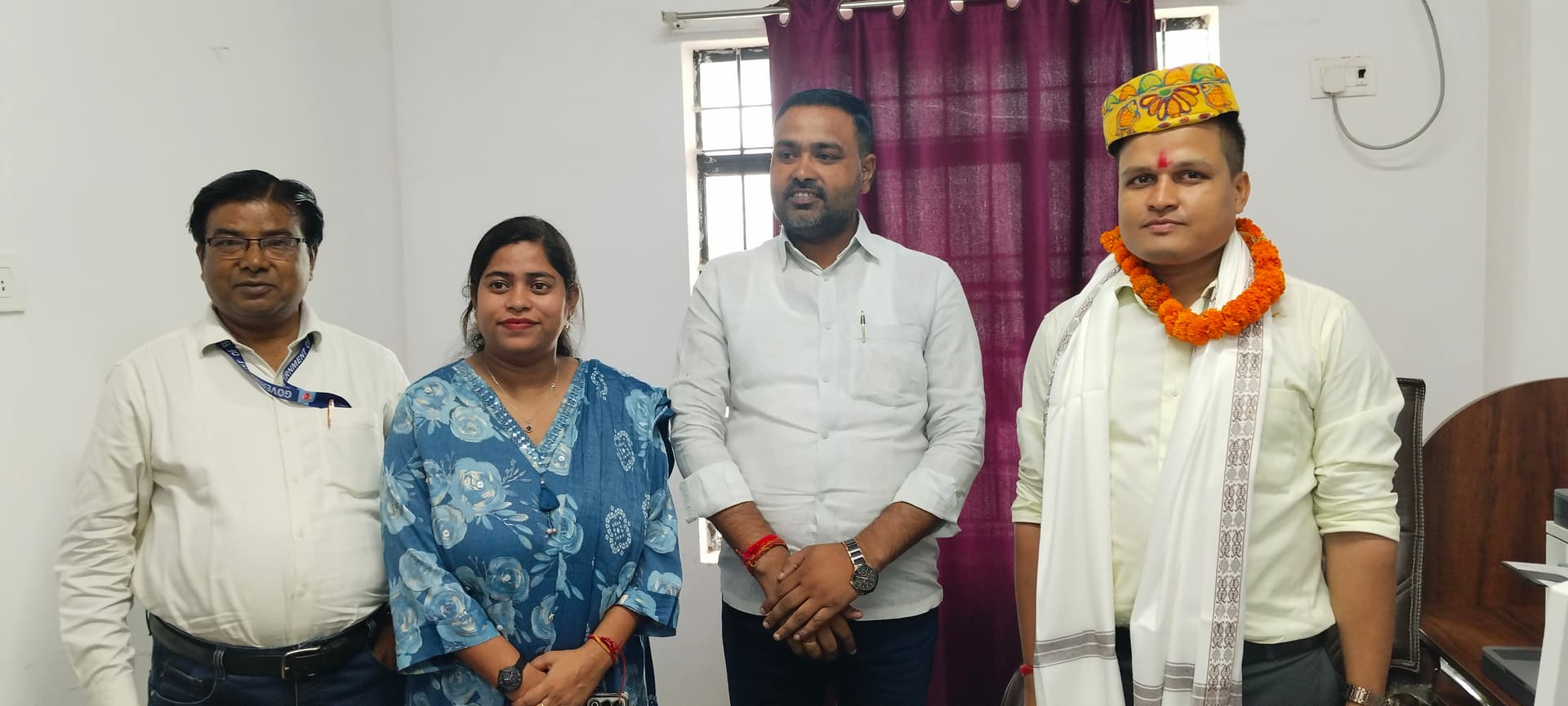 नव पदस्थापित बीडीओ एवं सीओ का अभिनंदन नव पदस्थापित बीडीओ एवं सीओ का अभिनंदन