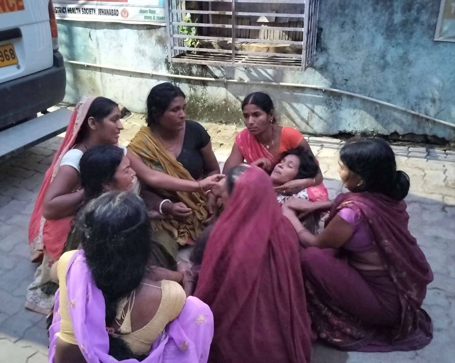 हाई वोल्टेज तार की चपेट में आने से बुजुर्ग किसान की मौत, खेत में काम करने के दौरान हुआ हादसा हाई वोल्टेज तार की चपेट में आने से बुजुर्ग किसान की मौत, खेत में काम करने के दौरान हुआ हादसा