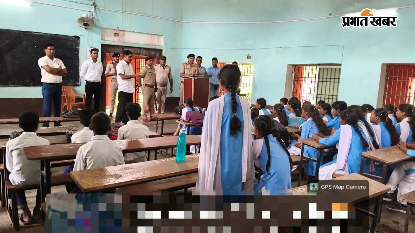 छात्र-छात्राओं को साइबर अपराध से बचाव के संबंध में दी गई जानकारी छात्र-छात्राओं को साइबर अपराध से बचाव के संबंध में दी गई जानकारी