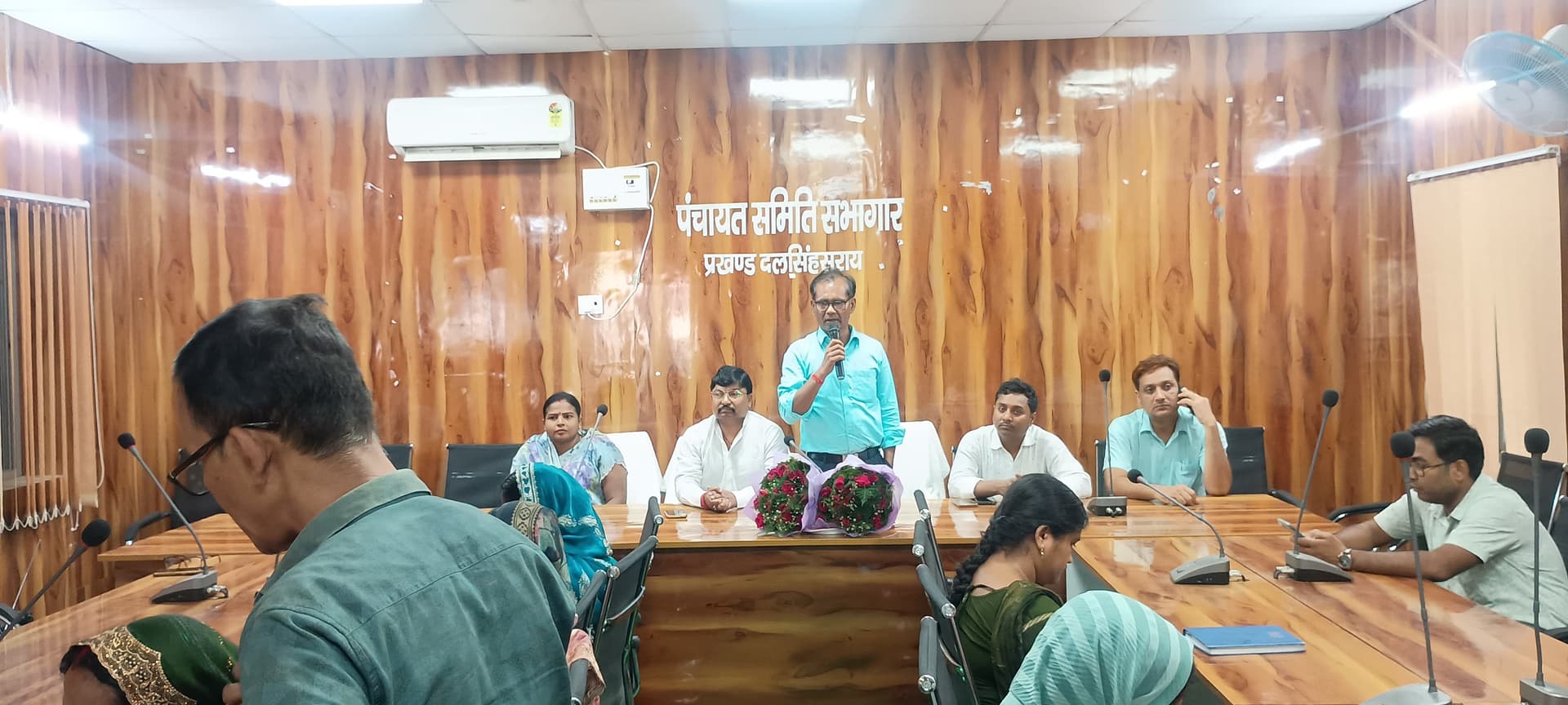 पंस की सामान्य बैठक में नल-जल की समस्या को जोरदार तरीके से रखा पंस की सामान्य बैठक में नल-जल की समस्या को जोरदार तरीके से रखा