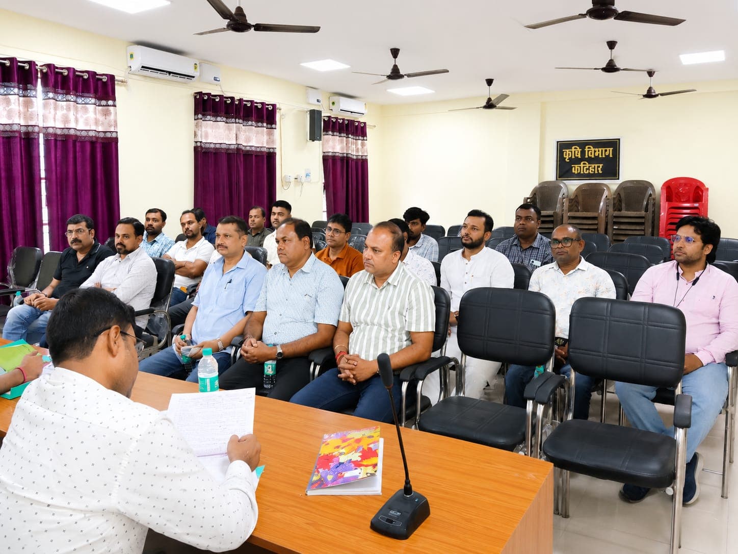निर्धारित मूल्य से अधिक पर उर्वरक बिक्री पर लाइसेंस रद्द होगा निर्धारित मूल्य से अधिक पर उर्वरक बिक्री पर लाइसेंस रद्द होगा