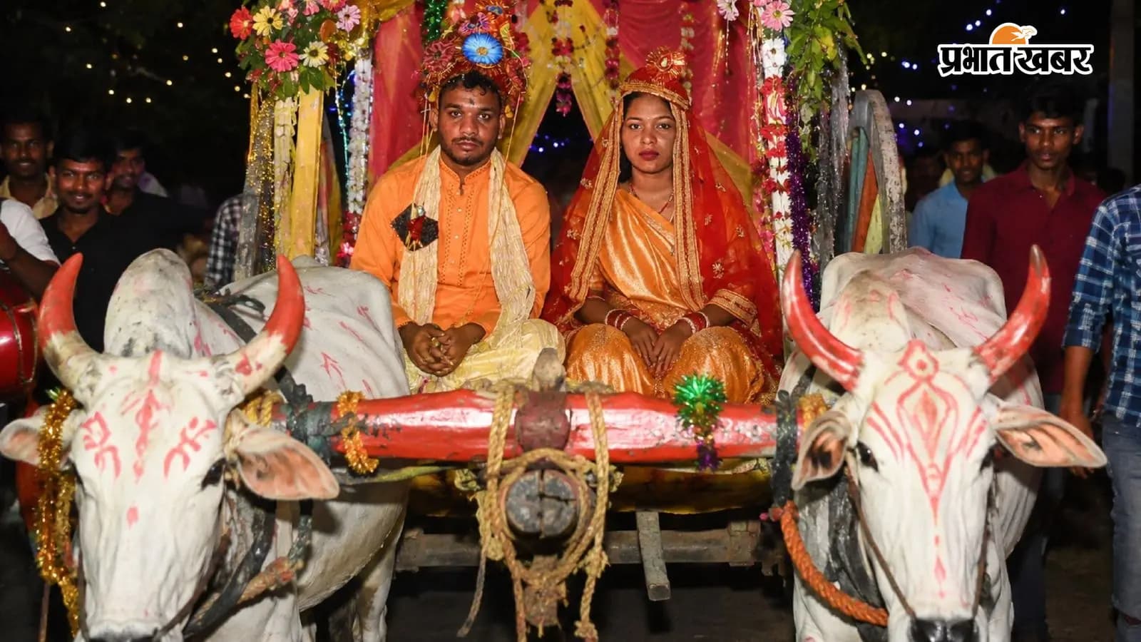 बैलगाड़ी पर दुल्हन को लेकर लौटते नागेश्वर महतो. बैलगाड़ी पर दुल्हन को लेकर लौटते नागेश्वर महतो.