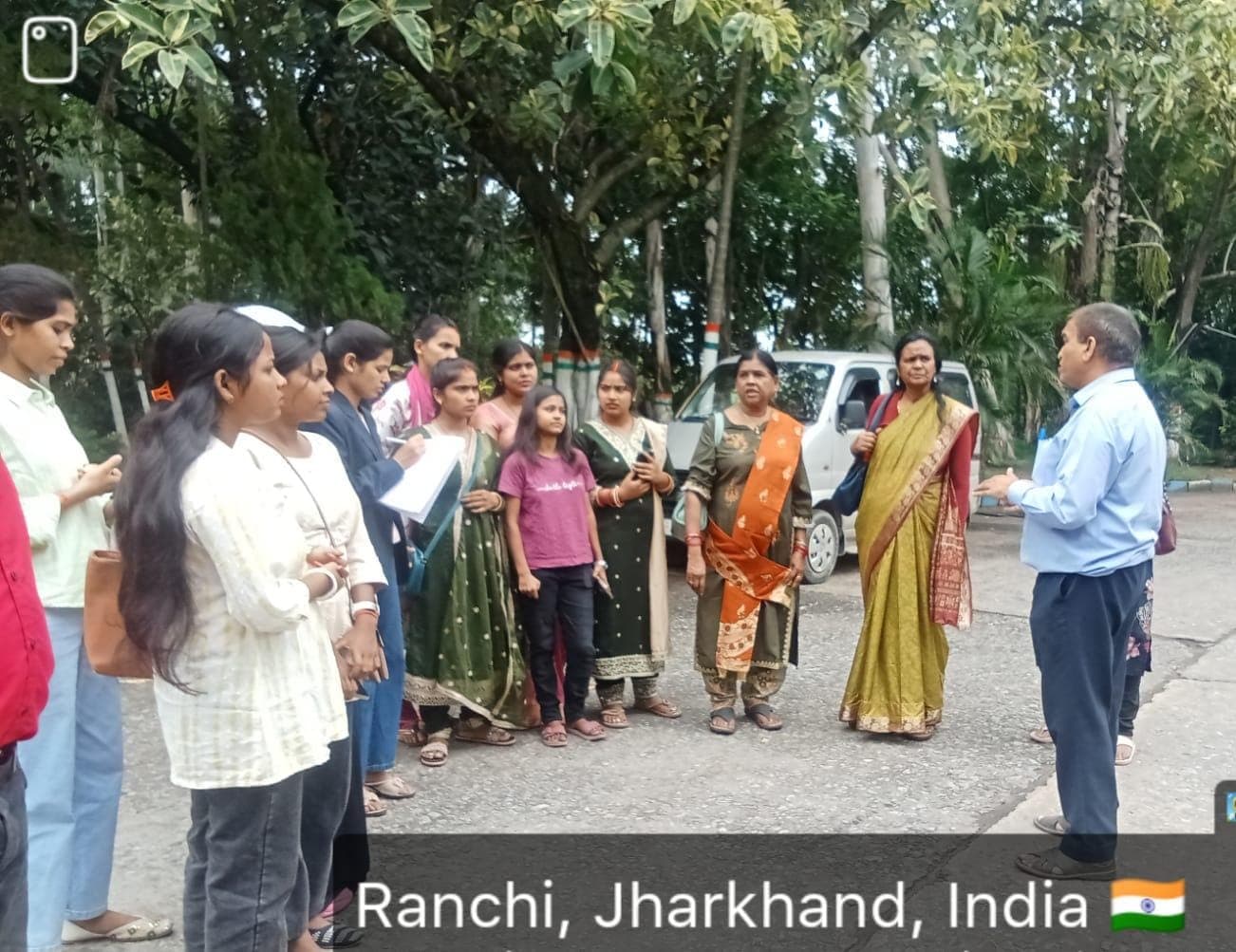 4..गृह विज्ञान के छात्रों ने किया शैक्षणिक भ्रमण 4..गृह विज्ञान के छात्रों ने किया शैक्षणिक भ्रमण
