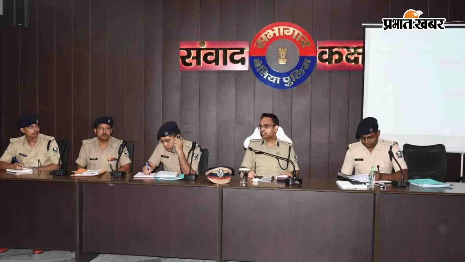 बेतिया पुलिस (फोटो- प्रभात खबर) बेतिया पुलिस (फोटो- प्रभात खबर)