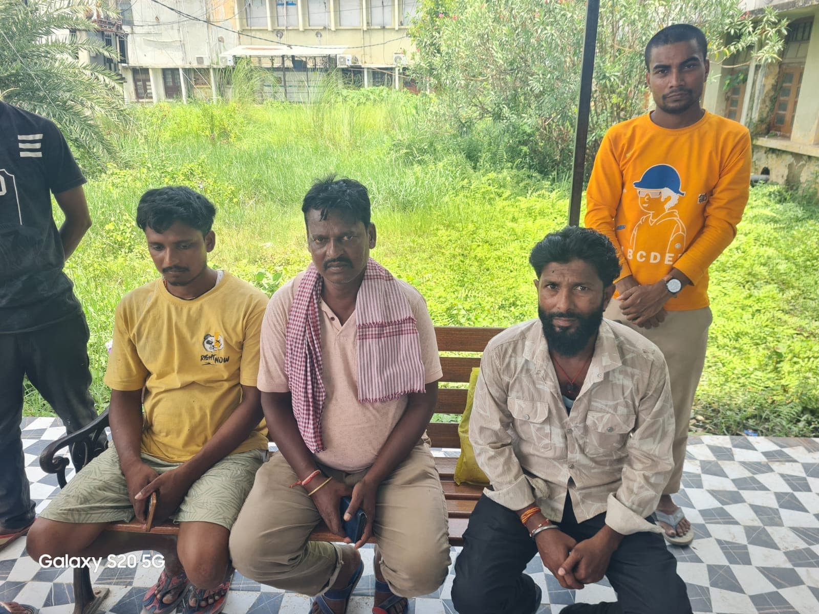 तारालाही चौक के समीप तेज रफ्तार हाइवा ने बाइक सवार युवक को कुचला, मौत तारालाही चौक के समीप तेज रफ्तार हाइवा ने बाइक सवार युवक को कुचला, मौत