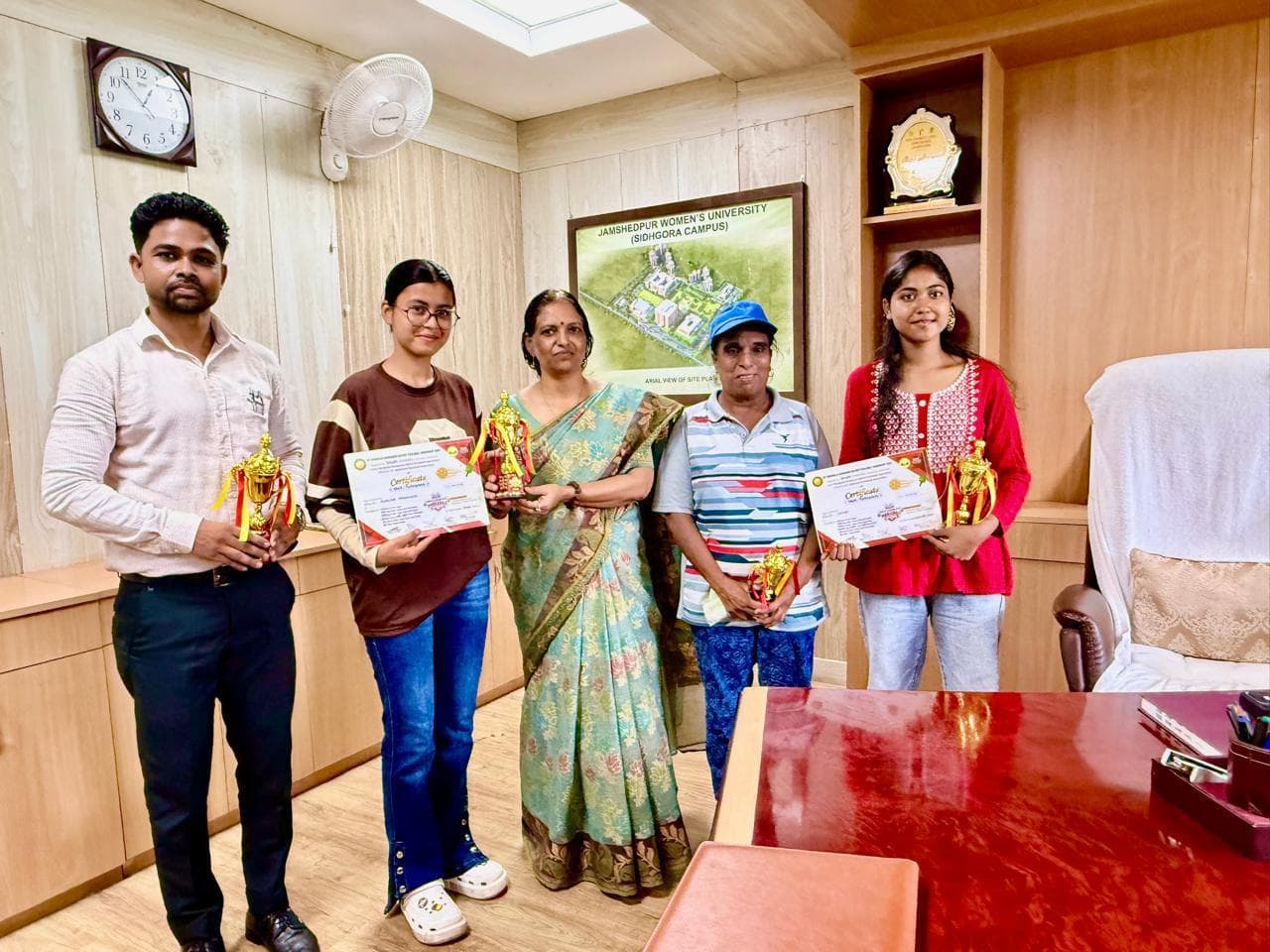 pickle ball: जमशेदपुर महिला विश्वविद्यालय की पूर्णिमा और स्नेहा का उत्कृष्ट प्रदर्शन pickle ball: जमशेदपुर महिला विश्वविद्यालय की पूर्णिमा और स्नेहा का उत्कृष्ट प्रदर्शन