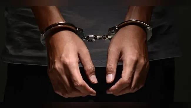 पटना हत्याकांड: मुख्य आरोपी को उम्रकैद, दो बरी. पटना हत्याकांड: मुख्य आरोपी को उम्रकैद, दो बरी.
