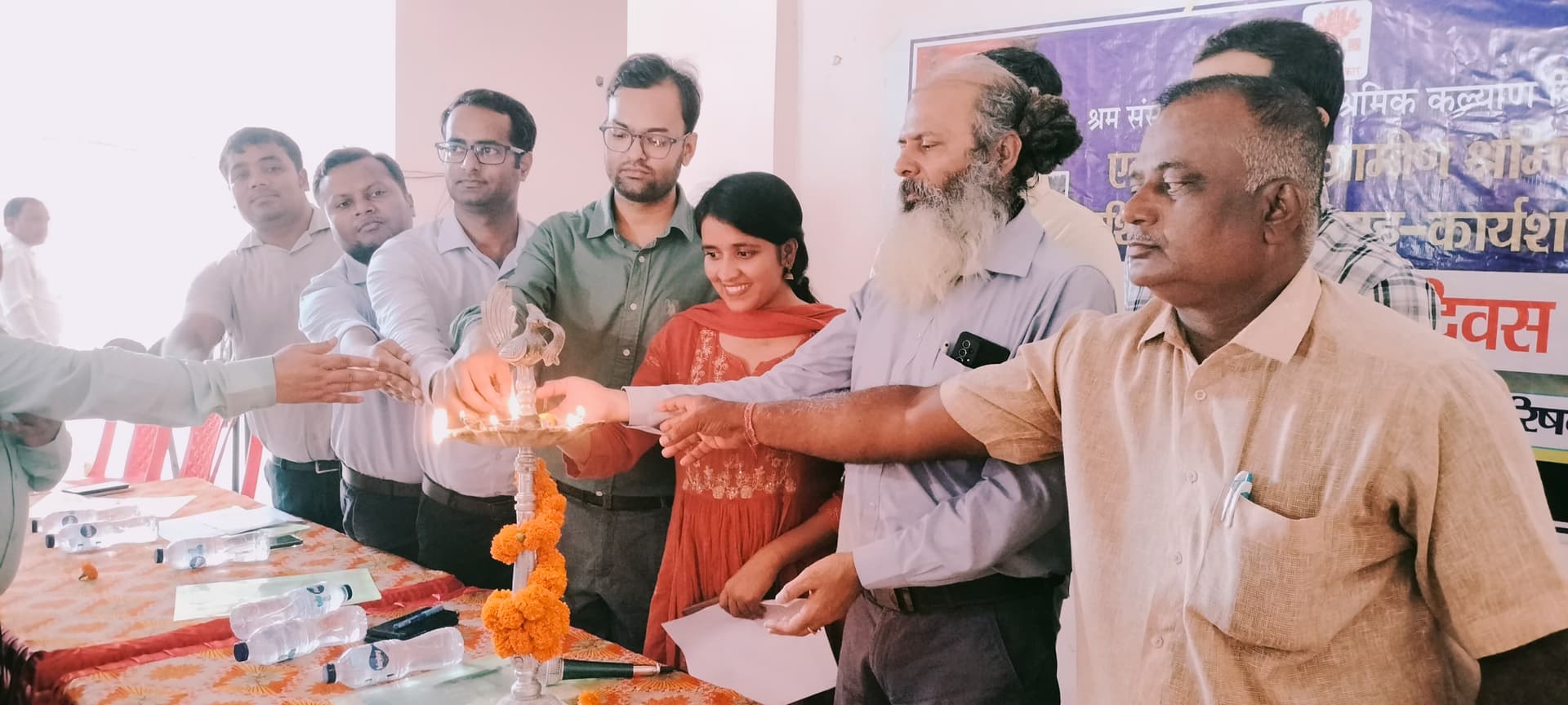 श्रमिकों का अधिकार व सम्मान दिलाना विभाग की जिम्मेदारी: एलइओ श्रमिकों का अधिकार व सम्मान दिलाना विभाग की जिम्मेदारी: एलइओ