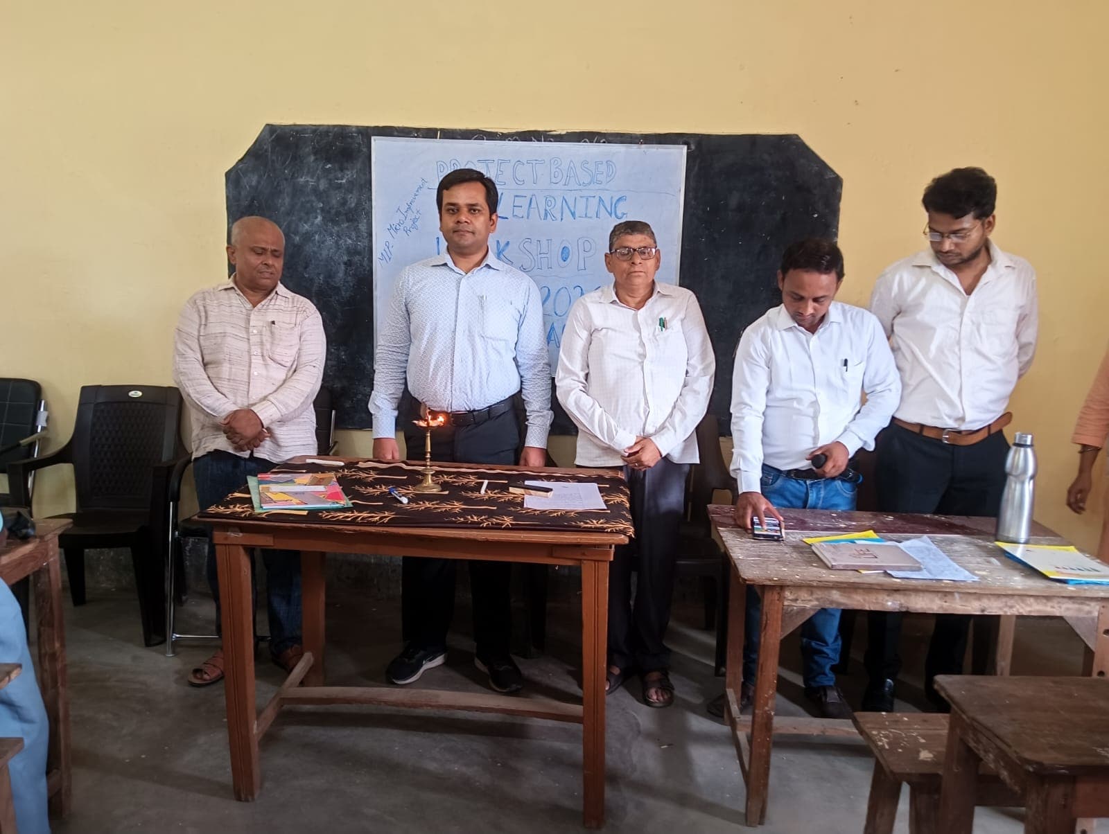 प्रोजेक्ट बेस्ड लर्निंग से बदलेगी पढ़ाई की तस्वीर, शिक्षकों को दिया गया विशेष प्रशिक्षण प्रोजेक्ट बेस्ड लर्निंग से बदलेगी पढ़ाई की तस्वीर, शिक्षकों को दिया गया विशेष प्रशिक्षण