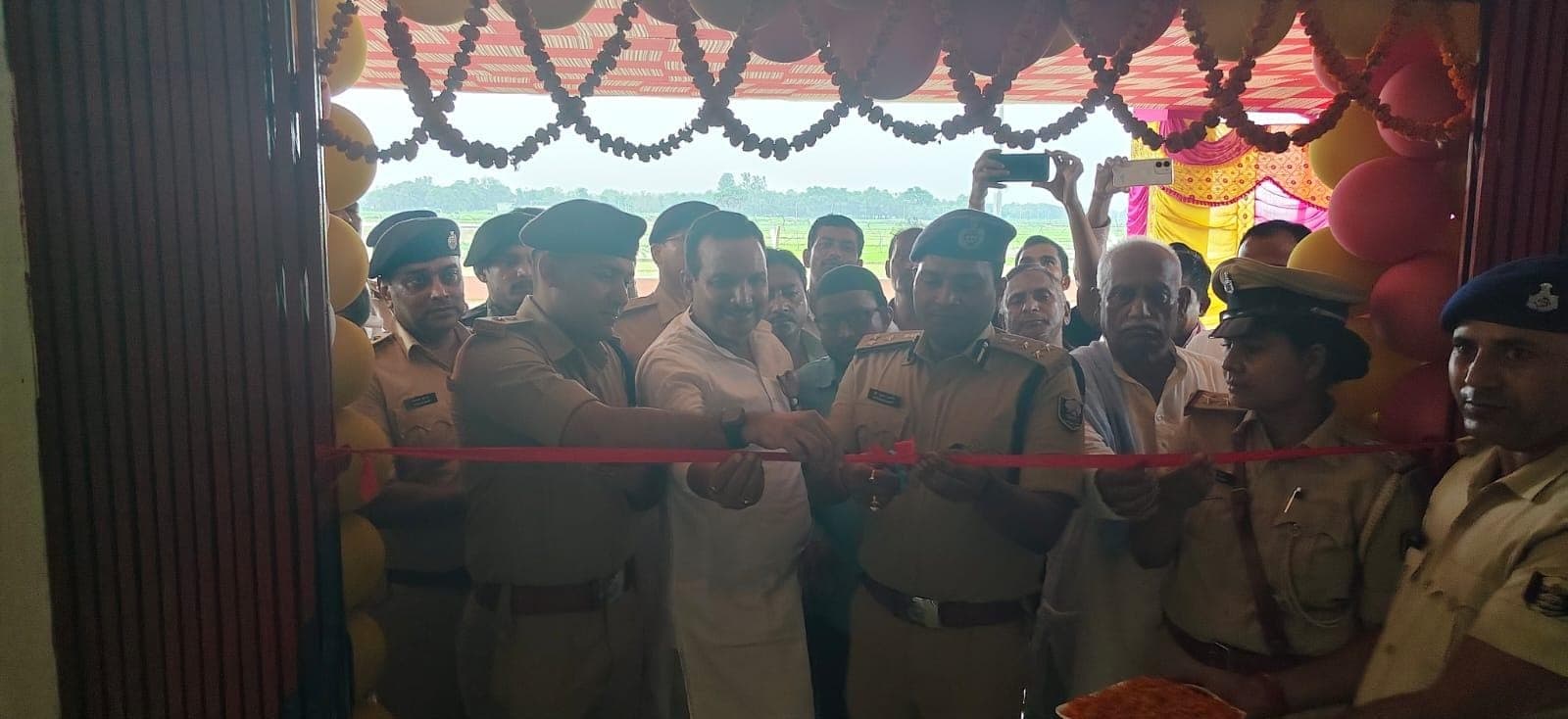 सोनवर्षा कचहरी के नवनिर्मित थाना भवन का शुभारंभ, नए भवन से पुलिस कार्य शुरू सोनवर्षा कचहरी के नवनिर्मित थाना भवन का शुभारंभ, नए भवन से पुलिस कार्य शुरू