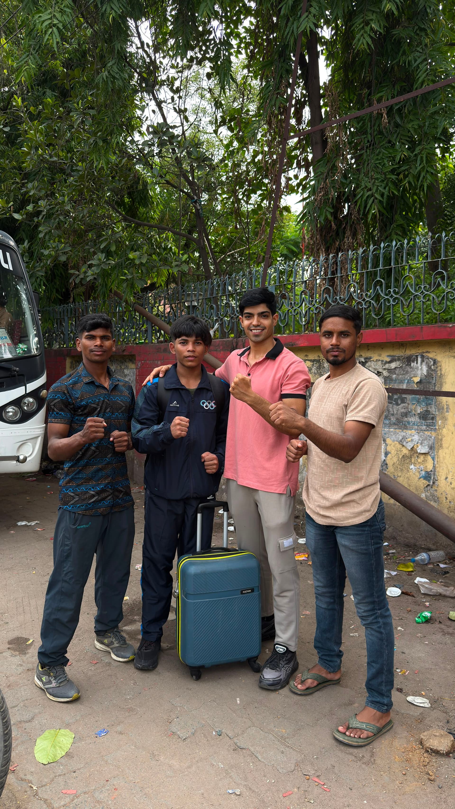 ओके...कराटे चैंपियनशिप के लिए ढाका रवाना हुए प्रांजल ओके...कराटे चैंपियनशिप के लिए ढाका रवाना हुए प्रांजल