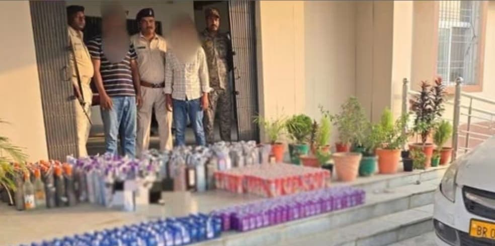औरंगाबाद में अपराधियों के खिलाफ पुलिस की छापेमारी अभियान में 35 गिरफ्तार, 18 भेजे गये जेल औरंगाबाद में अपराधियों के खिलाफ पुलिस की छापेमारी अभियान में 35 गिरफ्तार, 18 भेजे गये जेल