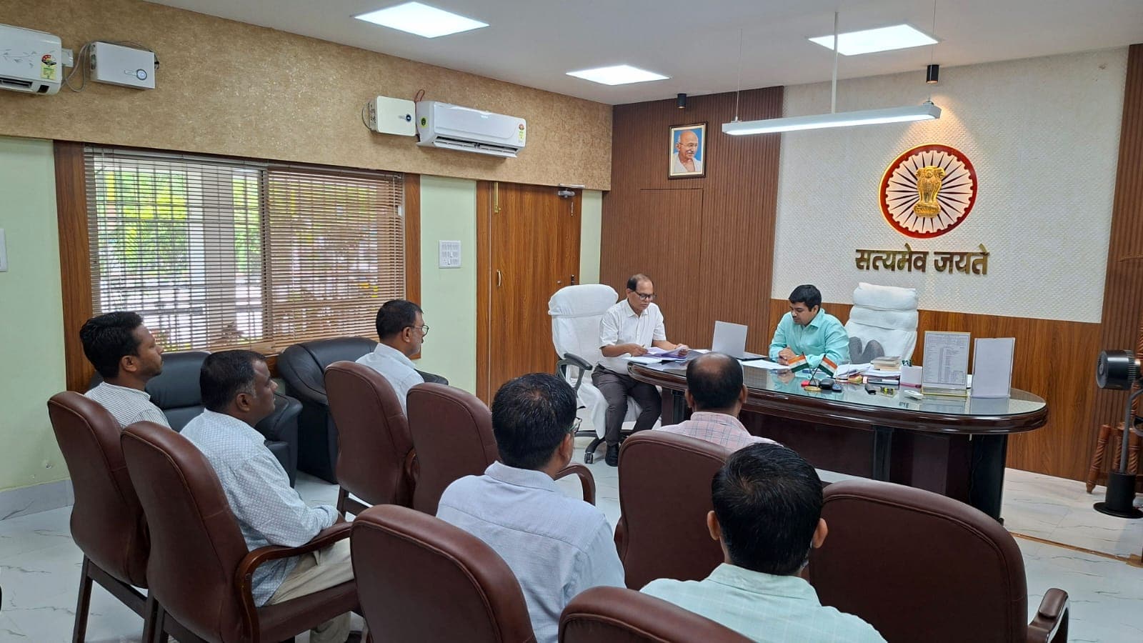 टीबी मुक्त सुपौल व आयुष्मान योजना पर डीएम सख्त टीबी मुक्त सुपौल व आयुष्मान योजना पर डीएम सख्त