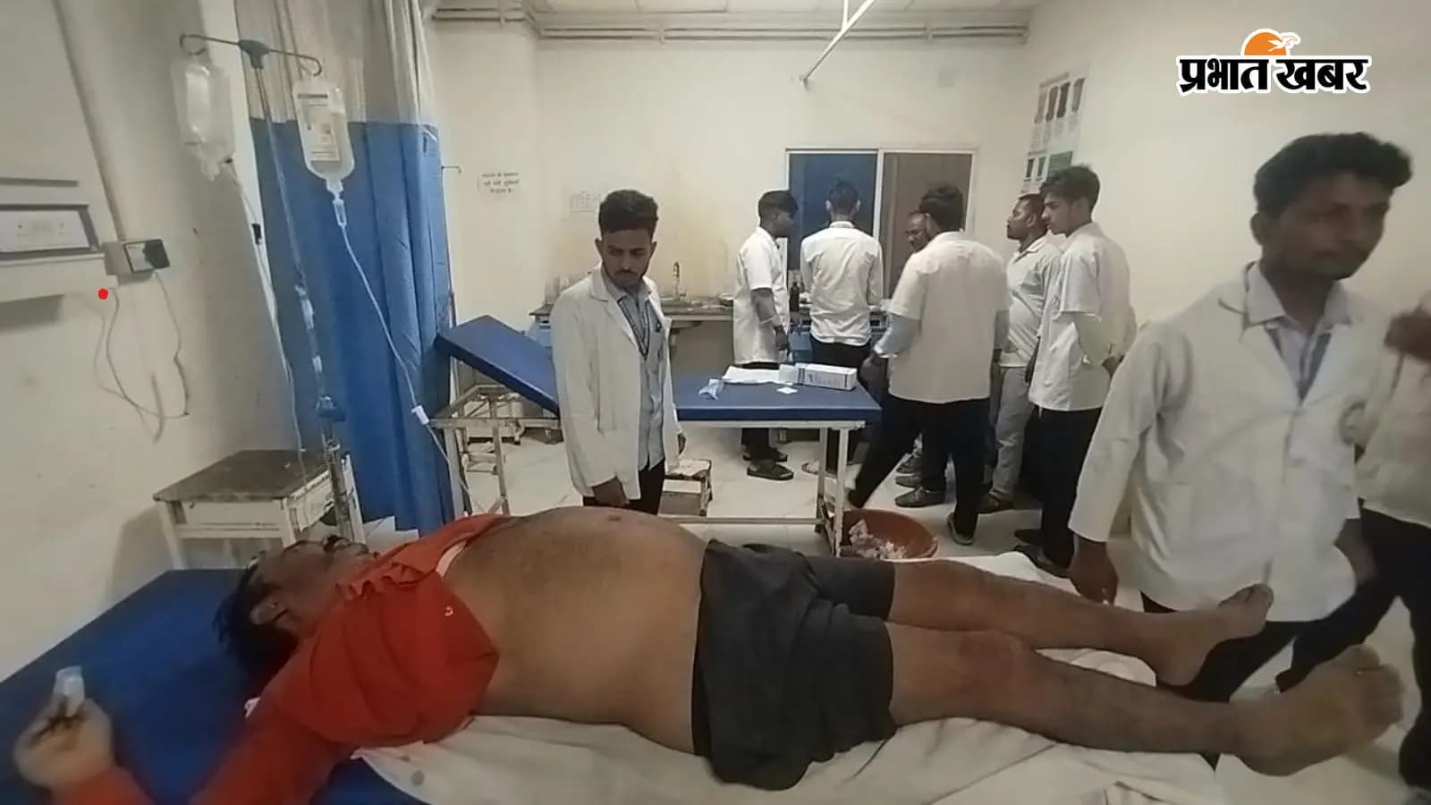 फ़ोटो.घायल मुकेश फ़ोटो.घायल मुकेश