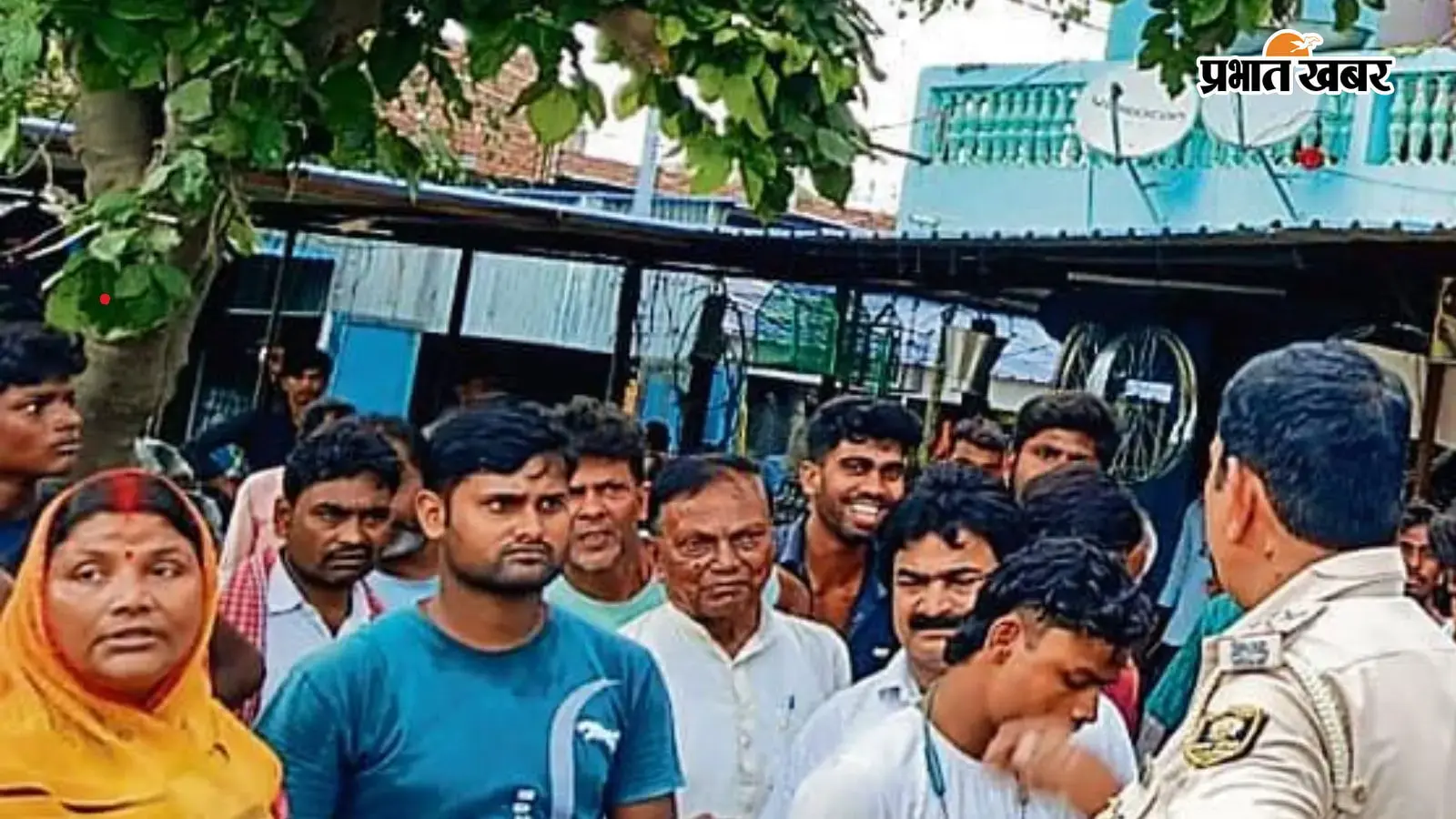 सीवान में आम खरीदते समय झोला काटकर एक लाख रुपये की चोरी, बैंक से निकासी के बाद उचक्के ने दिया वारदात को अंजाम