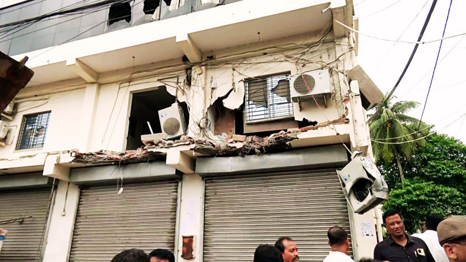 Abhishek Banerjee Party Office Demolition Amtala Diamond Harbour West Bengal News.jpg