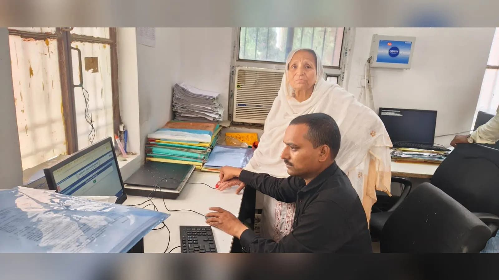 सीवान में जीवन प्रमाणीकरण नहीं कराने वाले 43,917 पेंशनधारियों की पेंशन रुकी, सत्यापन के बाद मिलेगा भुगतान