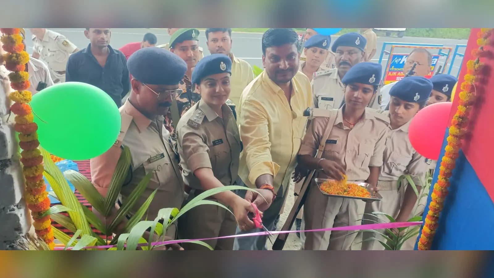 सरैया: रेवा घाट पुल के पास पुलिस नाका शुरू, 24 घंटे रहेगी निगरानी