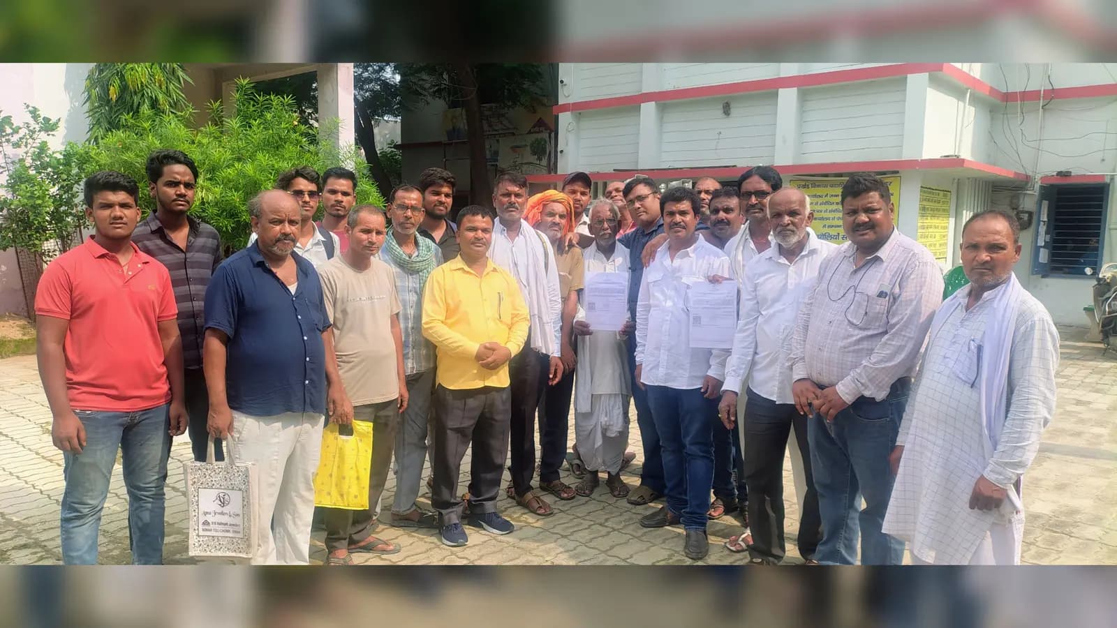सीवान में खरवार समाज को मिलने लगा अनुसूचित जनजाति (ST) जाति प्रमाण पत्र, पहले दिन दो लोगों को मिला लाभ