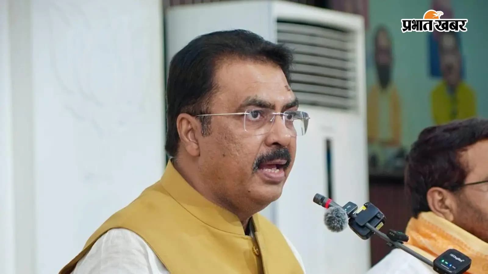 संजय सरावगी बोले- राहुल गांधी आंदोलन की आड़ में फैला रहे अराजकता, हिंसा बर्दाश्त नहीं की जाएगी