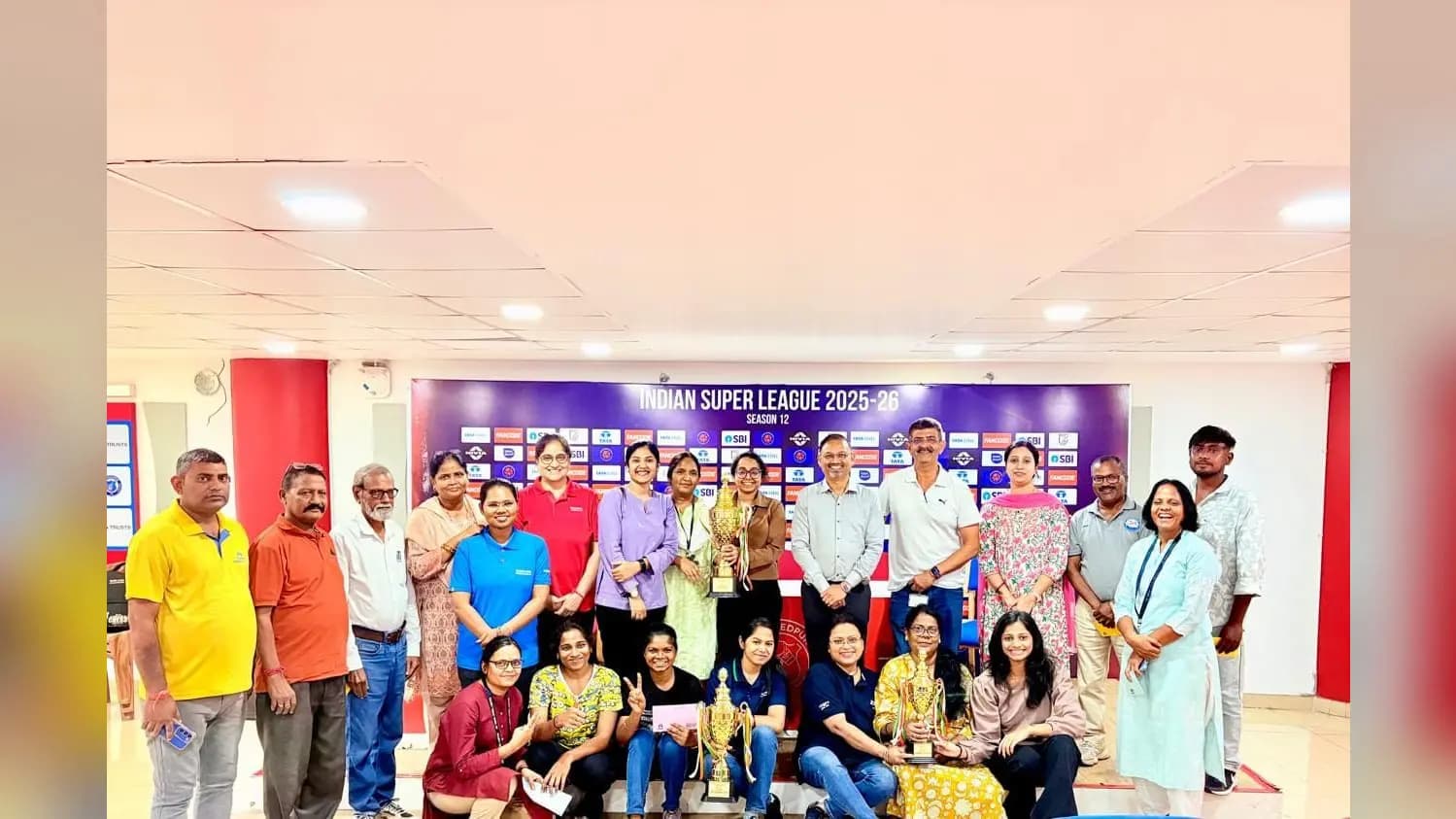 टाटा स्टील अंतर विभागीय कैरम टूर्नामेंट में ओएमक्यू-ए और जेनरल ऑफिस-ए बने चैंपियन