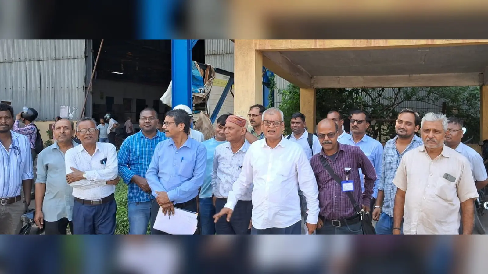 मजदूरों का कमाया हुआ एरियर नहीं देना चाहती है सेल प्रबंधन : रामाश्रय प्रसाद सिंह