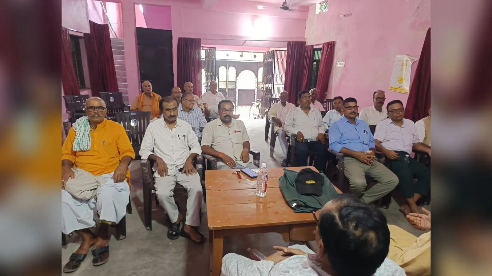 बिहार राज्य प्राथमिक शिक्षक संघ की बैठक में शिक्षकों की समस्याओं पर हुई चर्चा, जल्द समाधान करने की मांग
