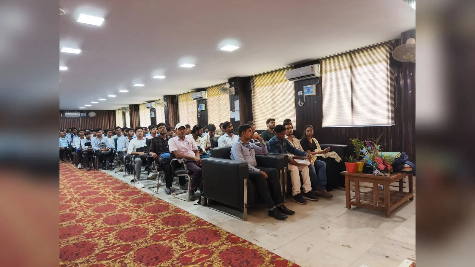 इंजीनियरिंग कॉलेज में लगी स्टार्टअप की पाठशाला, 200 से ज्यादा छात्रों ने सीखी सफल बिजनेस पिच की कला