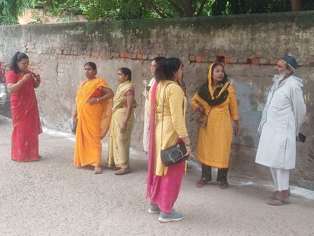 महिलाओं ने सुशासन और सुरक्षा के नाम पर डाला वोट