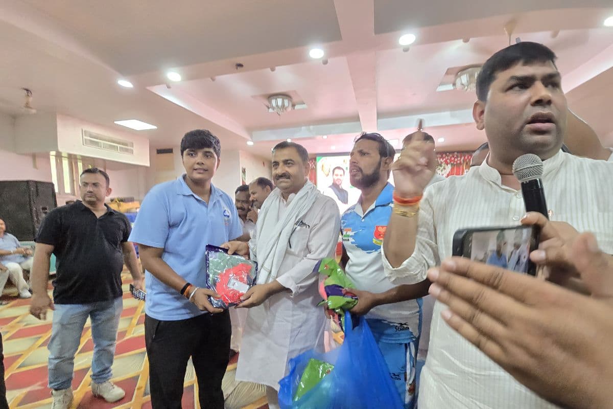 राजद के 30वां स्थापना दिवस पर पूर्व विधायक बोले- कार्यकर्ताओं की ताकत ही पार्टी की बड़ी पूंजी राजद के 30वां स्थापना दिवस पर पूर्व विधायक बोले- कार्यकर्ताओं की ताकत ही पार्टी की बड़ी पूंजी
