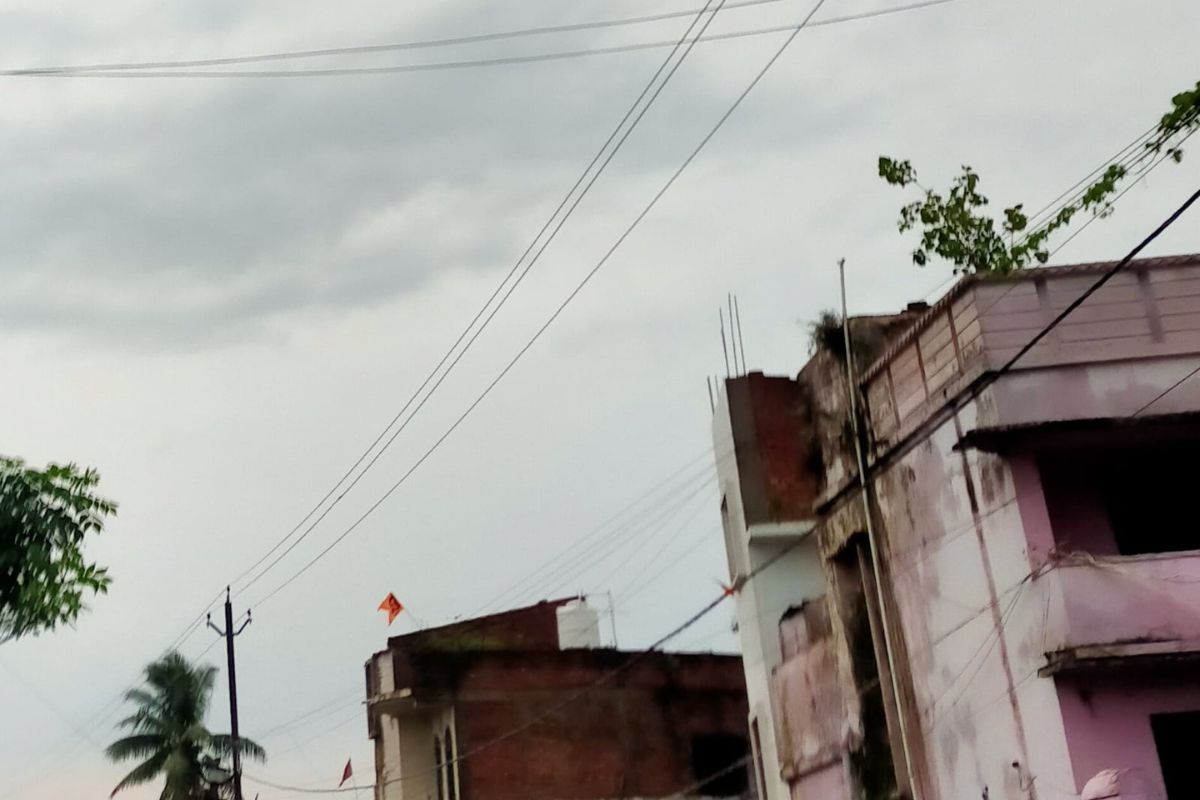 पूर्णिया में बारिश का इंतजार जारी, सुबह से साफ आसमान और उमस ने बढ़ाई बेचैनी