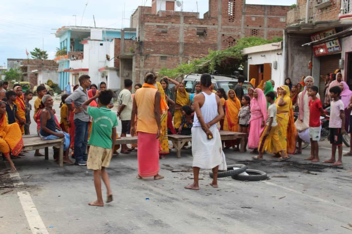 Sitamarhi Road Accident: स्कॉर्पियो और टेम्पो की टक्कर में एक की मौत, एक गंभीर, सड़क जाम