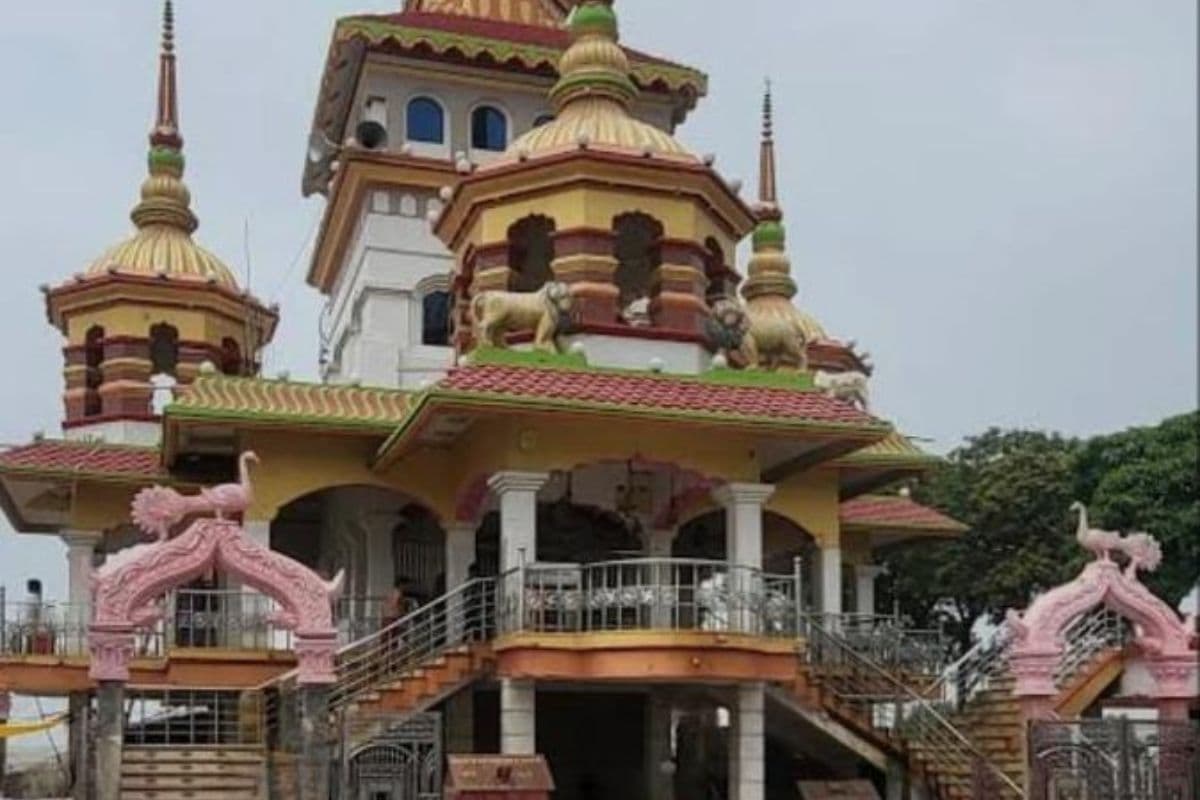 आज का दर्शन : महिषी में विराजते हैं बाबा कारू खिरहर, जहां हर मन्नत पूरी होने की है मान्यता आज का दर्शन : महिषी में विराजते हैं बाबा कारू खिरहर, जहां हर मन्नत पूरी होने की है मान्यता