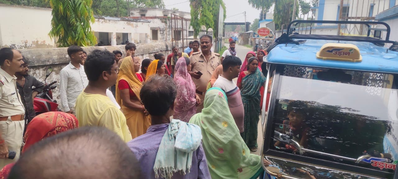9 वर्षीय बालक की मौत के बाद चौथम सीएचसी में हंगामा, डॉक्टर पर लापरवाही का आरोप