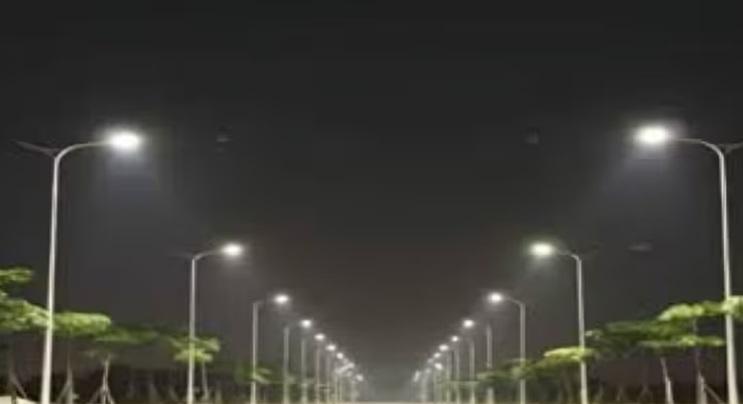 भागलपुर शहर की 5068 जगहों पर लगेगी एलईडी स्ट्रीट लाइट, कल होगा ठेकेदार का चयन