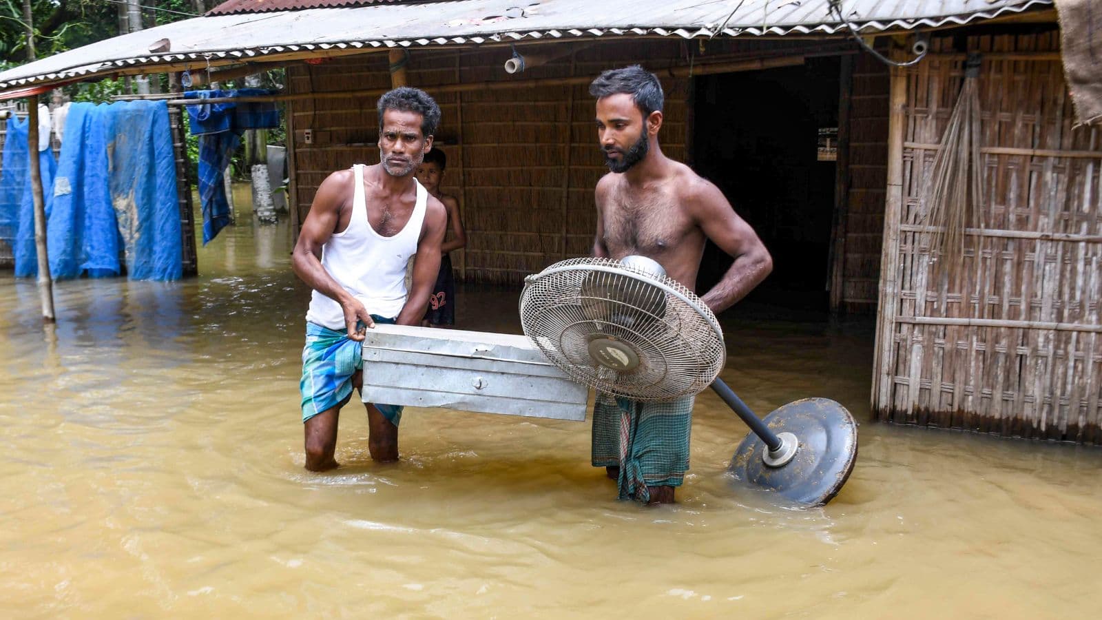 असम बाढ़ का कहर